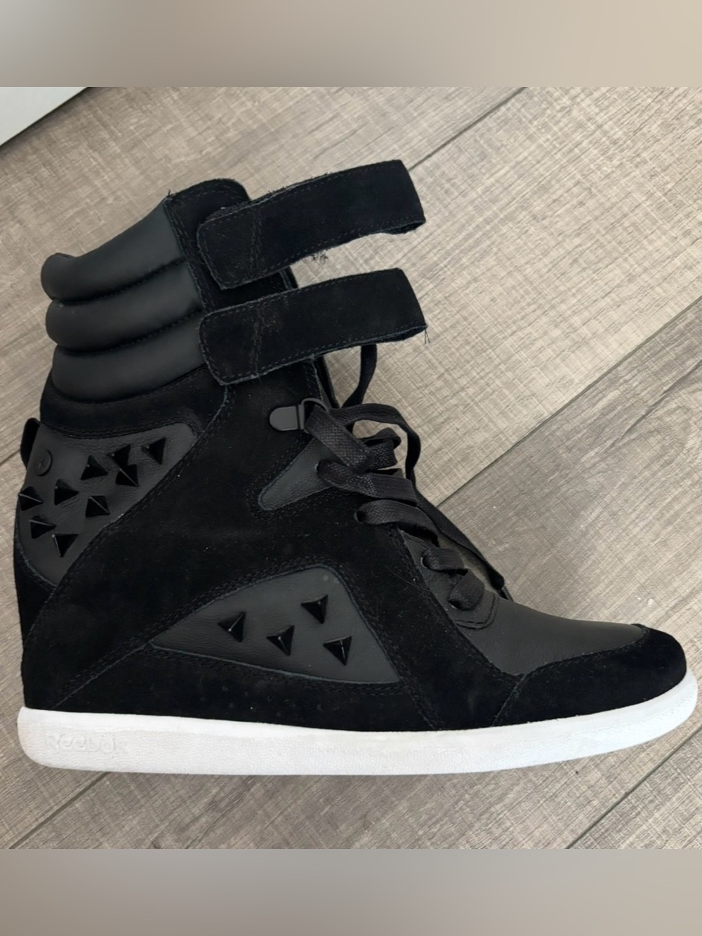 🖤Reebok Classic x Alicia Keys Wedge Sneaker🖤
